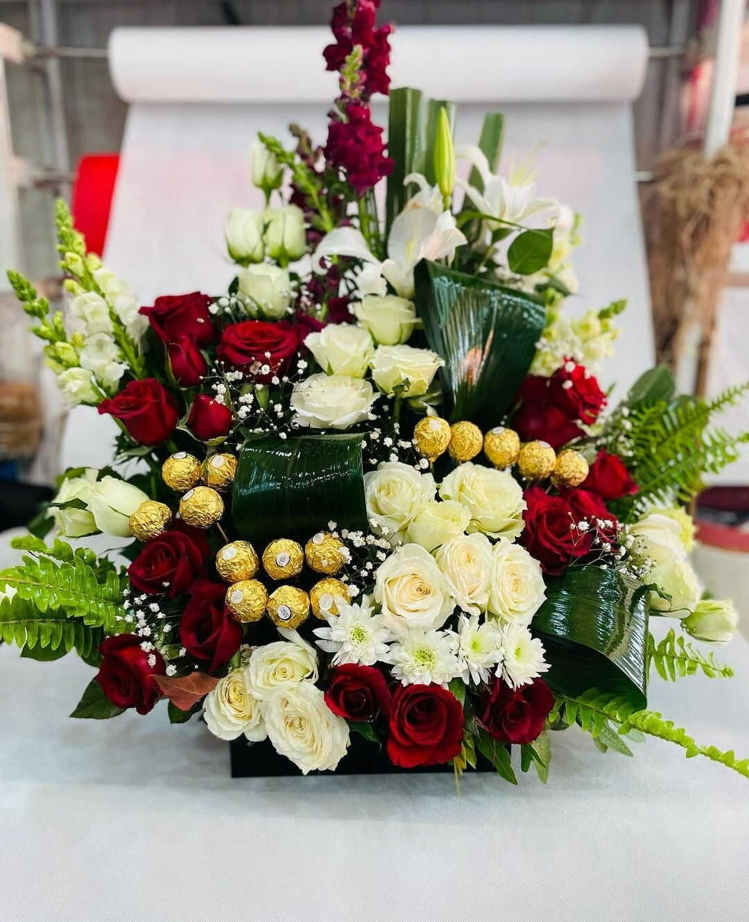 white and red flowers for decoration