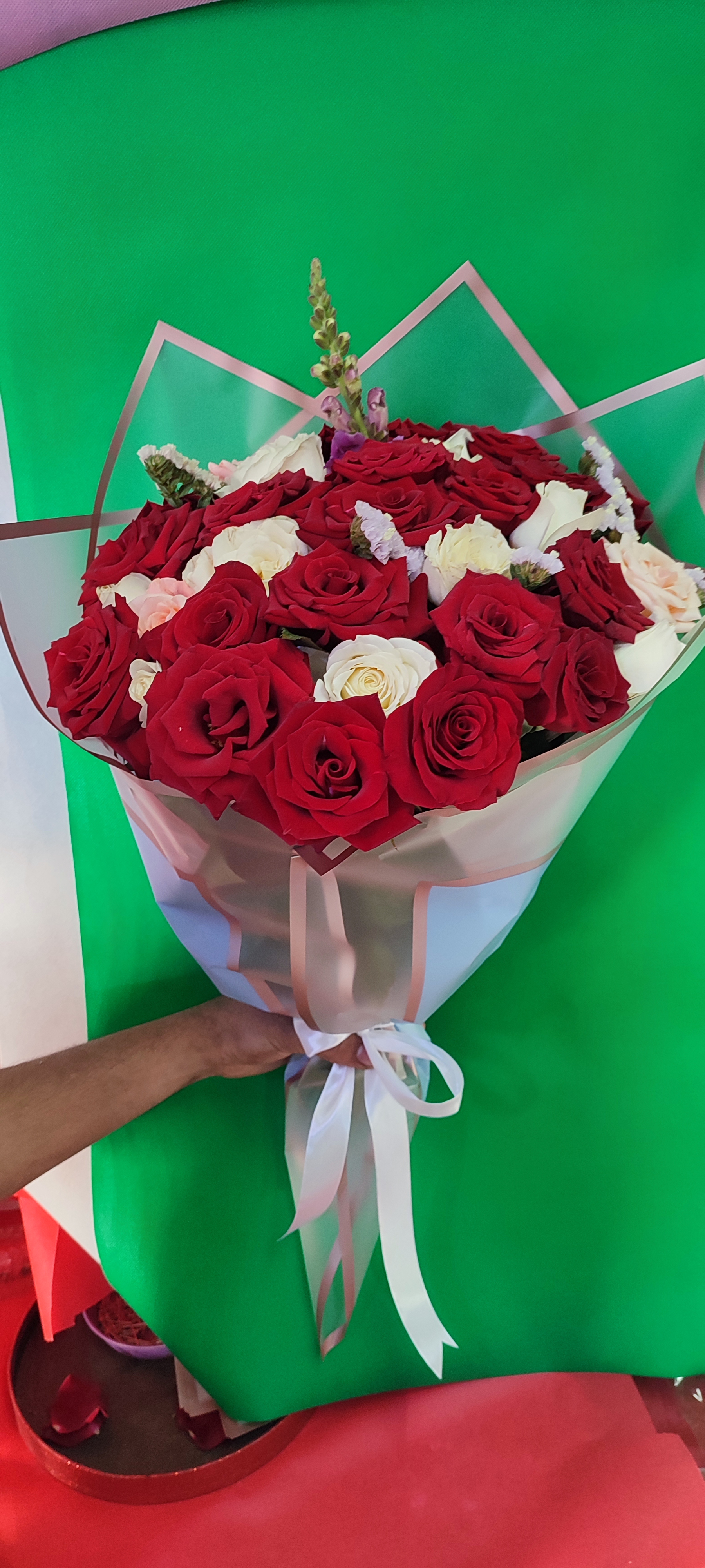 A bouquet of roses for the most beautiful fiancee